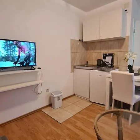 Lana, 40 Metara Do Mora, Appartement Seline