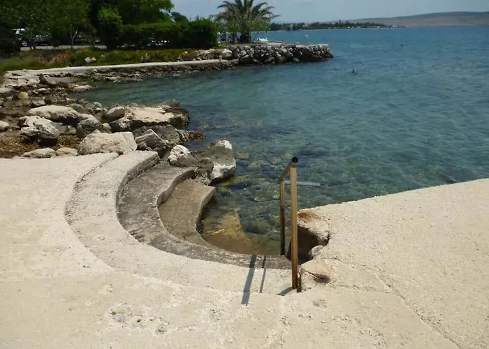 Lana, 40 Metara Do Mora, Apartmán Seline